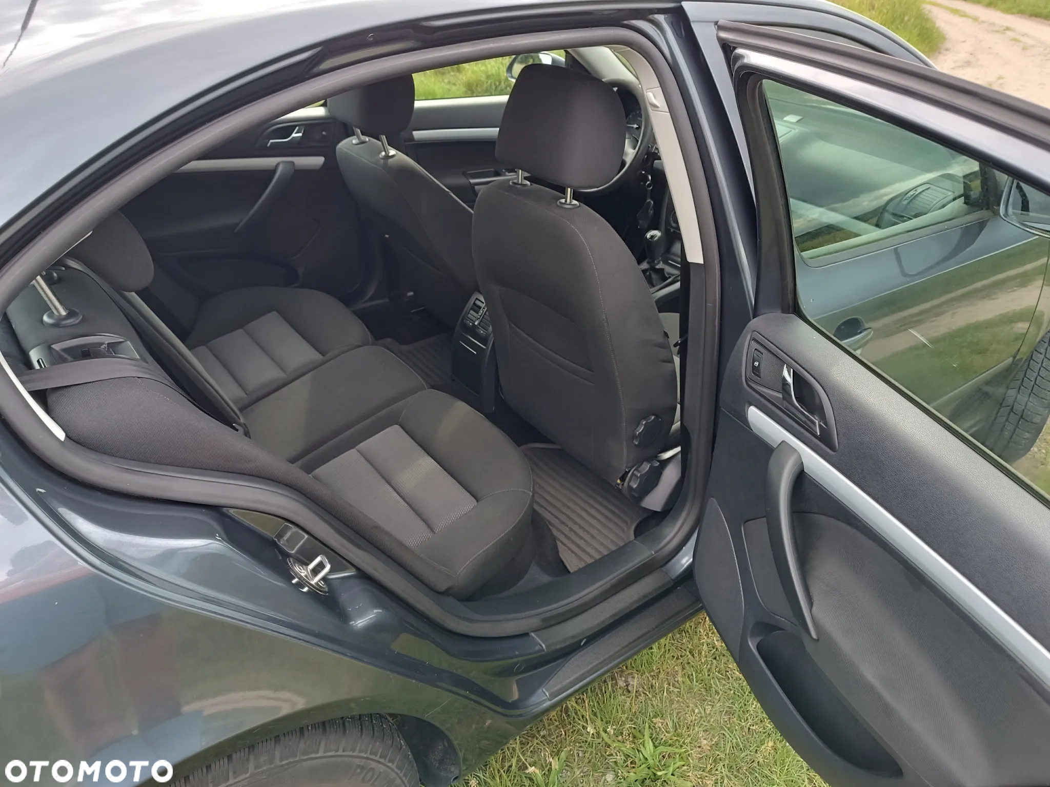 Skoda Octavia 1.6 Mint - 10