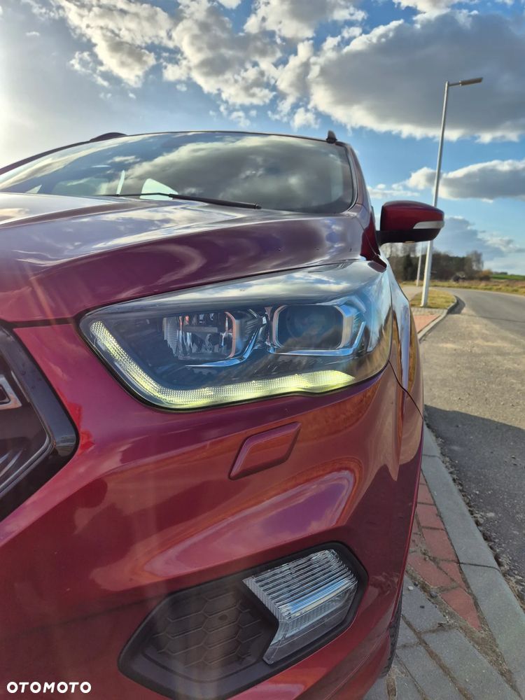 Ford Kuga 2.0 TDCi 4x4 ST-Line - 11