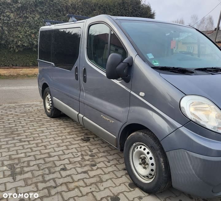 Renault Trafic - 1