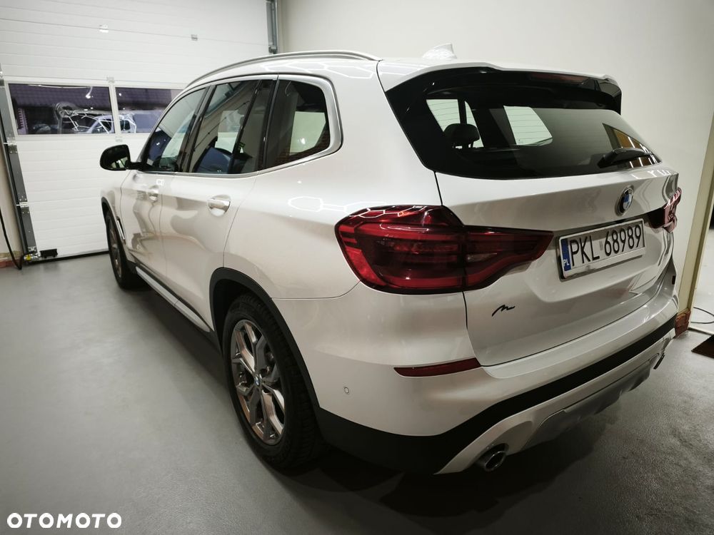 BMW X3 sDrive18d MHEV xLine - 3