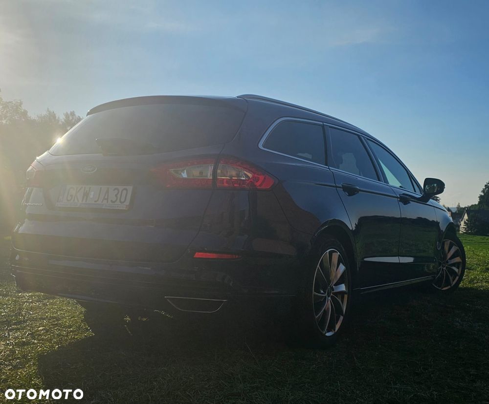 Ford Mondeo 2.0 TDCi Bi-Turbo Titanium PowerShift - 9