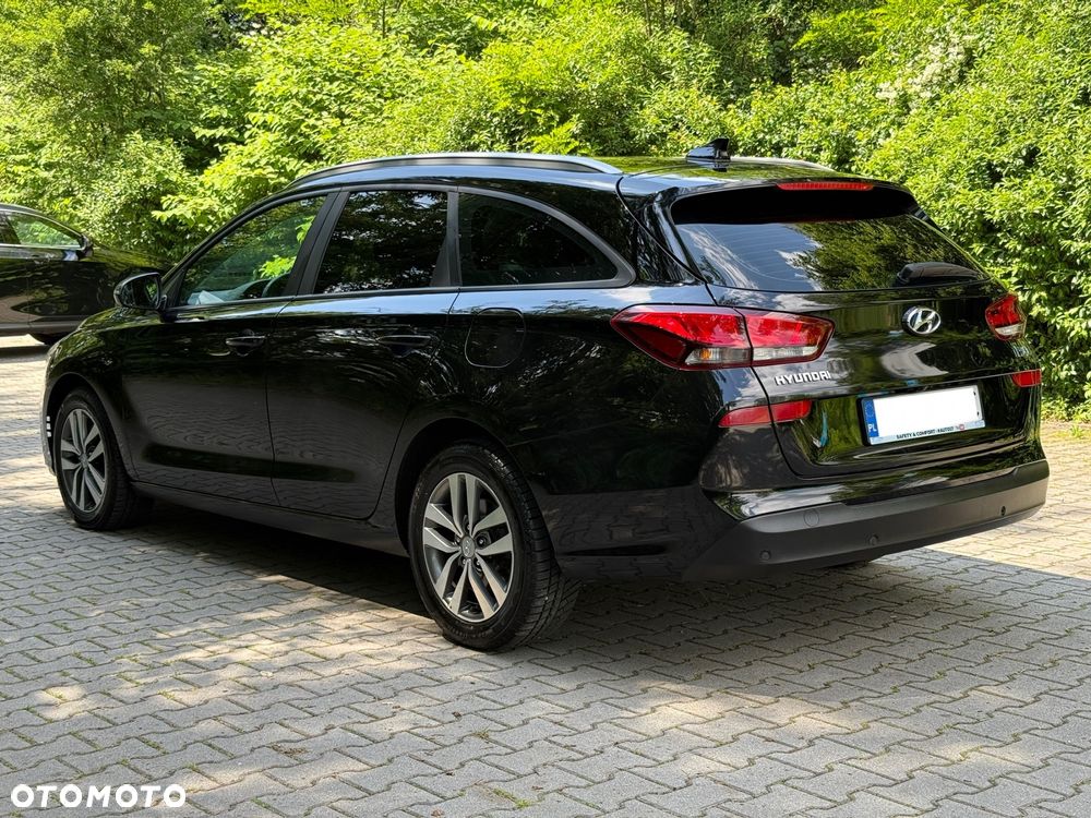 Hyundai i30 1.6 D Comfort DCT - 7