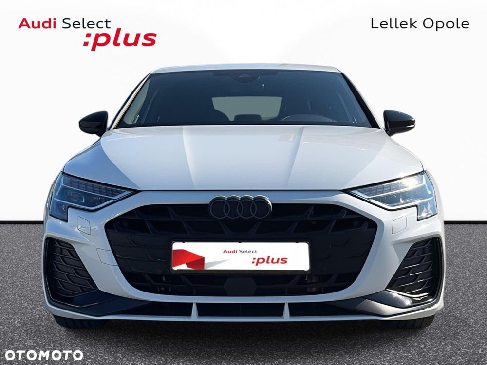 Audi A3 Sportback - 4