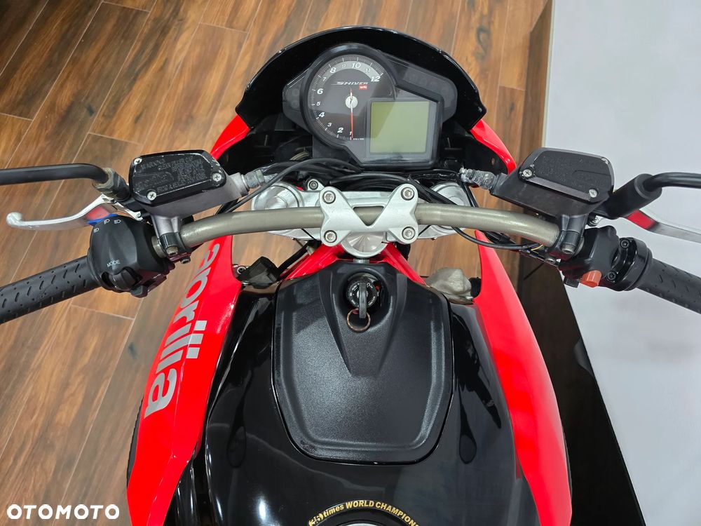 Aprilia Shiver - 4