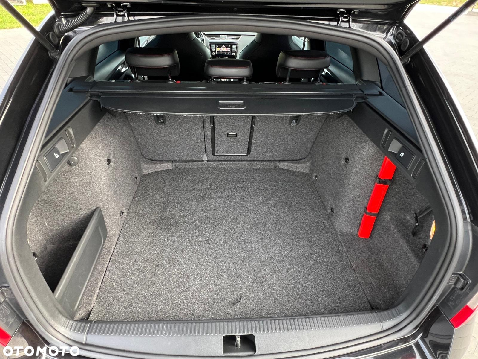 Skoda Octavia 2.0 TDI 4x4 DSG RS - 19