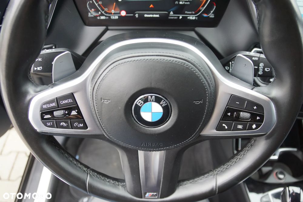 BMW Seria 1 120d xDrive M Sport Shadow - 23