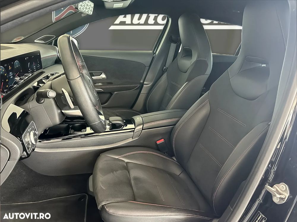 Mercedes-Benz A 220 d 8G-DCT AMG Line - 12