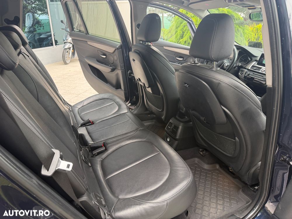 BMW Seria 2 220d xDrive Aut. Luxury Line - 7