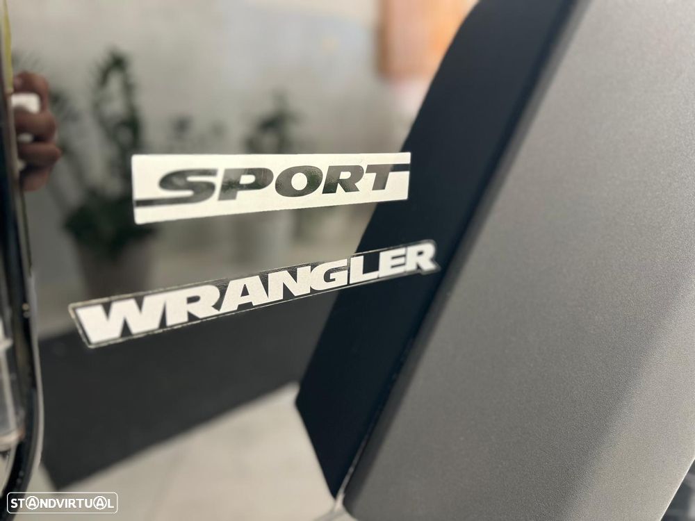 Jeep Wrangler 2.8 CRD ATX Sport - 18