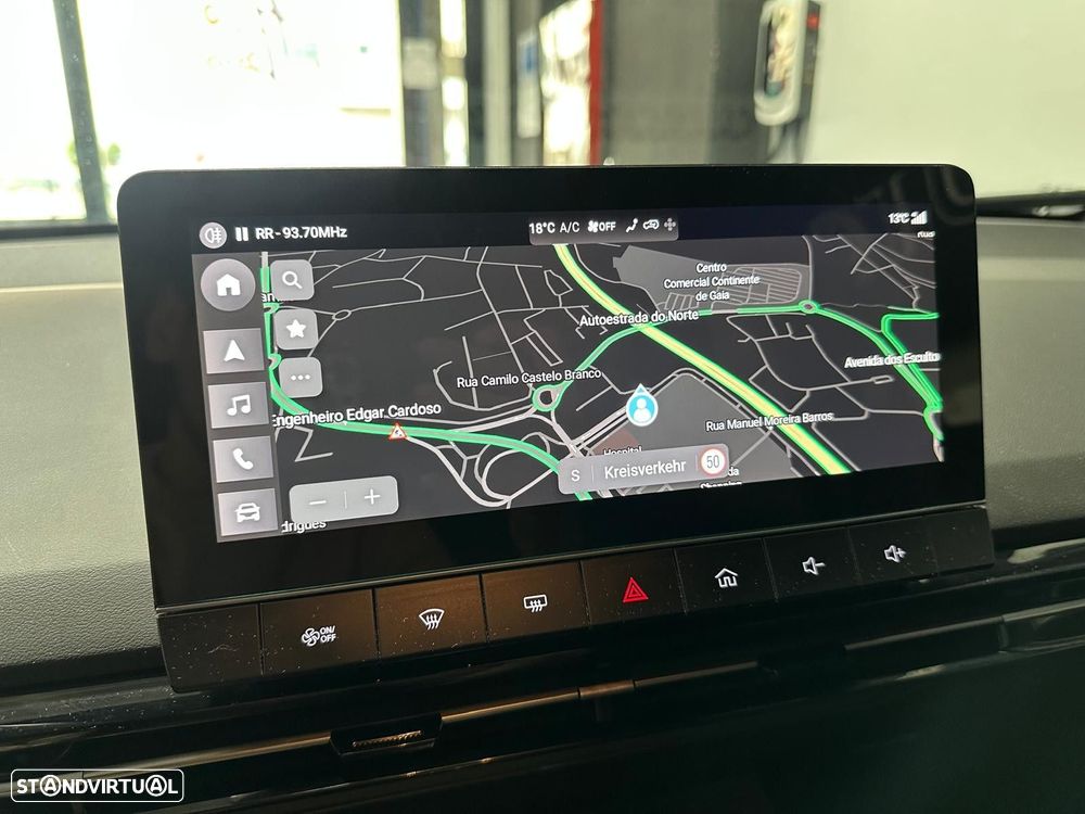 MG MG4 64 kWh Luxury - 31