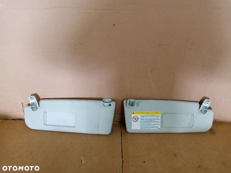 Osłona przeciwsłoneczna prawa pasażera VW Passat B6 3C0857552AB - 1