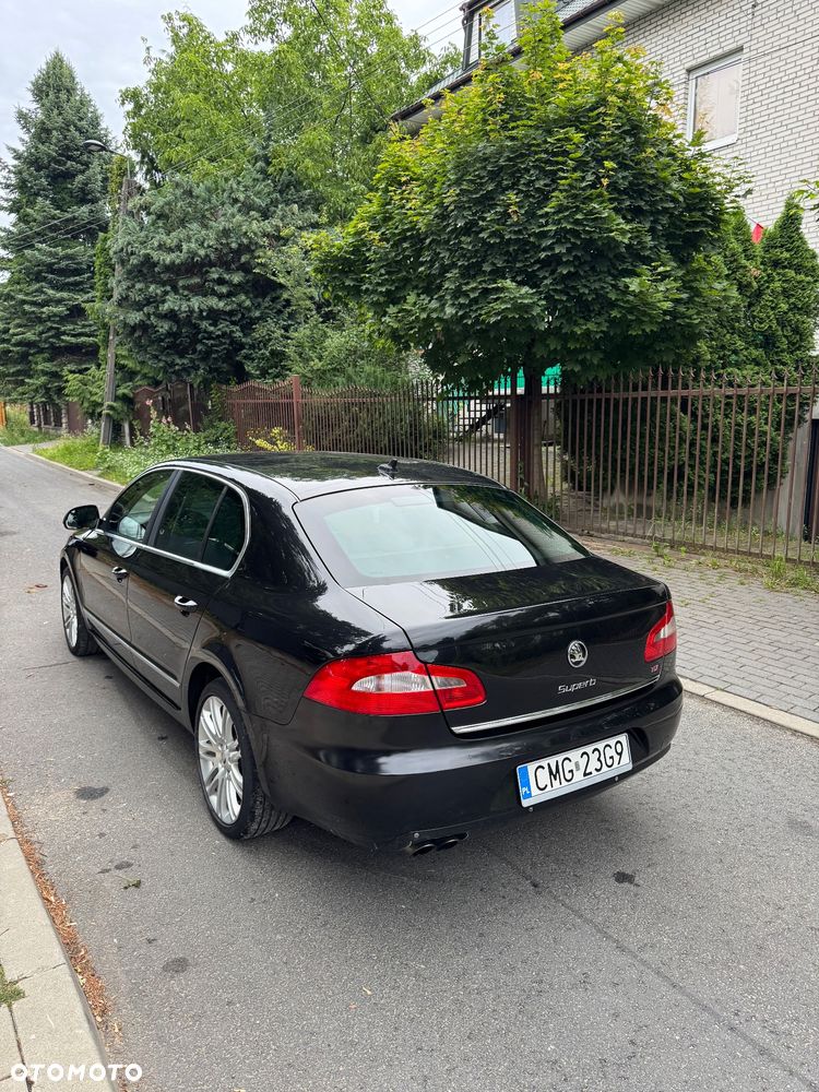 Skoda Superb 2.0 TDI Platinum DSG - 4