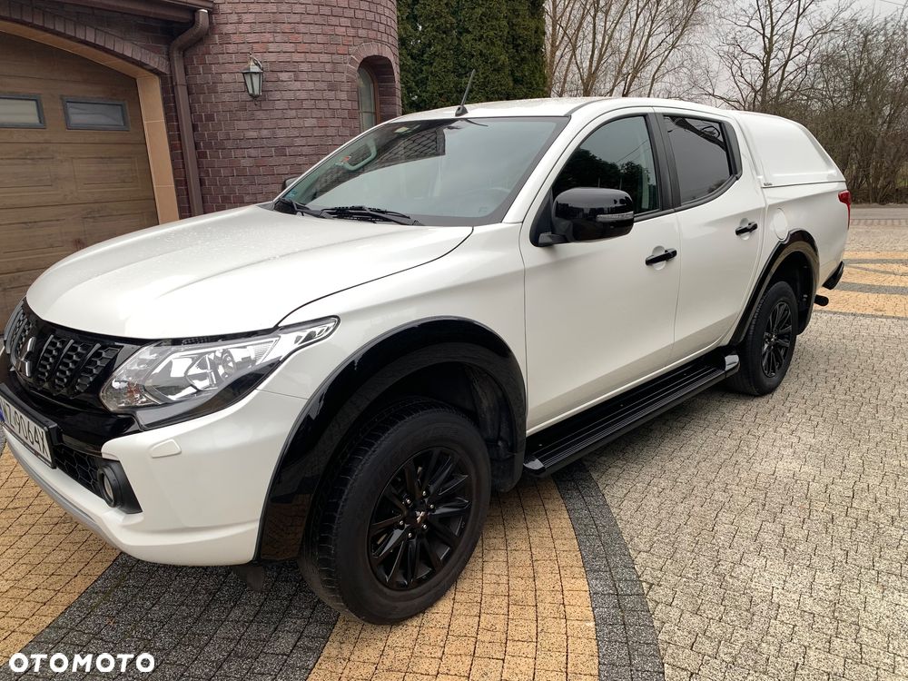 Mitsubishi L200 2.4 d DC Instyle Premiere Edition - 34