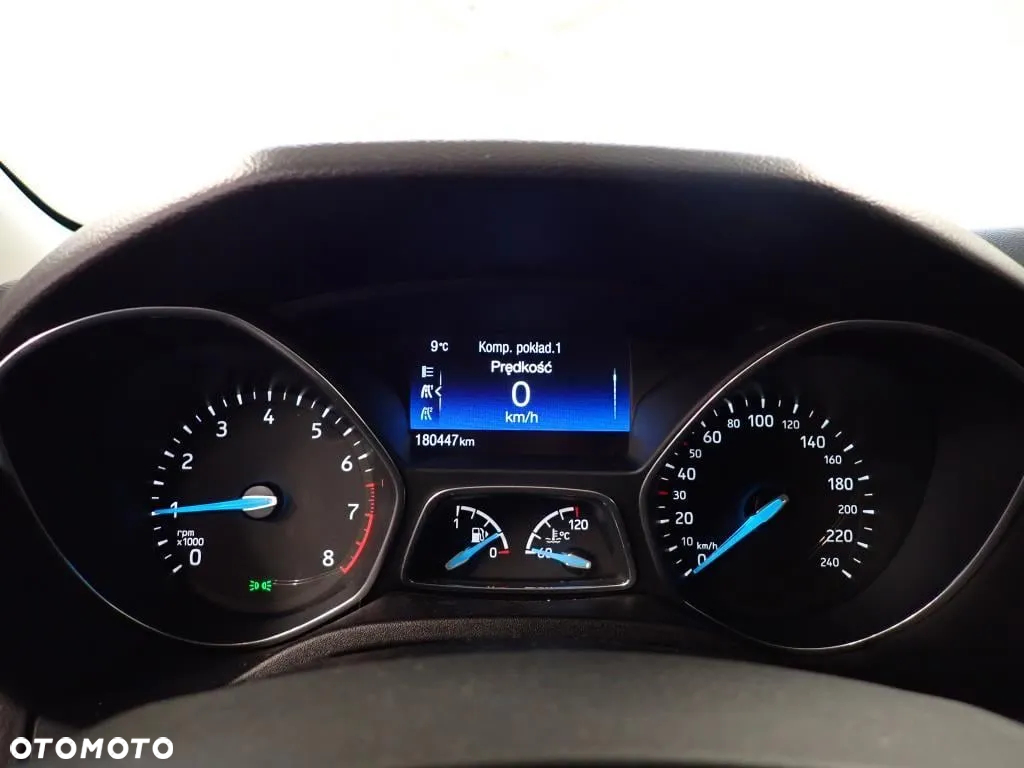 Ford Focus 1.5 EcoBoost Trend ASS - 6