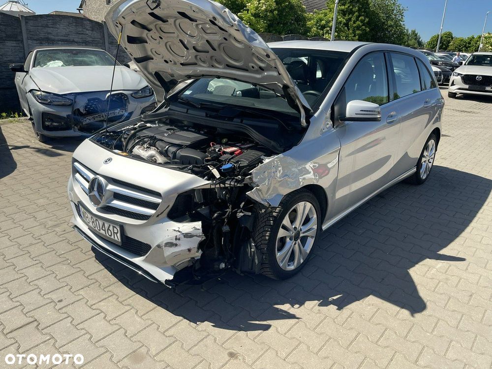 Mercedes-Benz Klasa B 200 7G-DCT Edition - 3