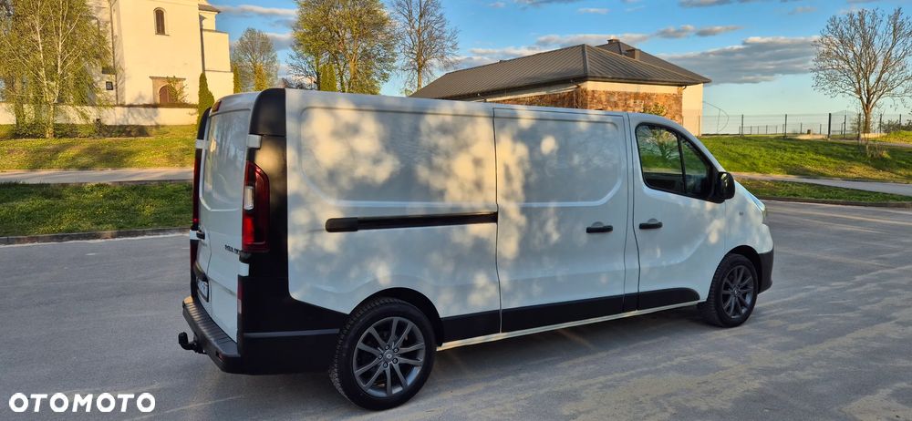 Renault Trafic - 15