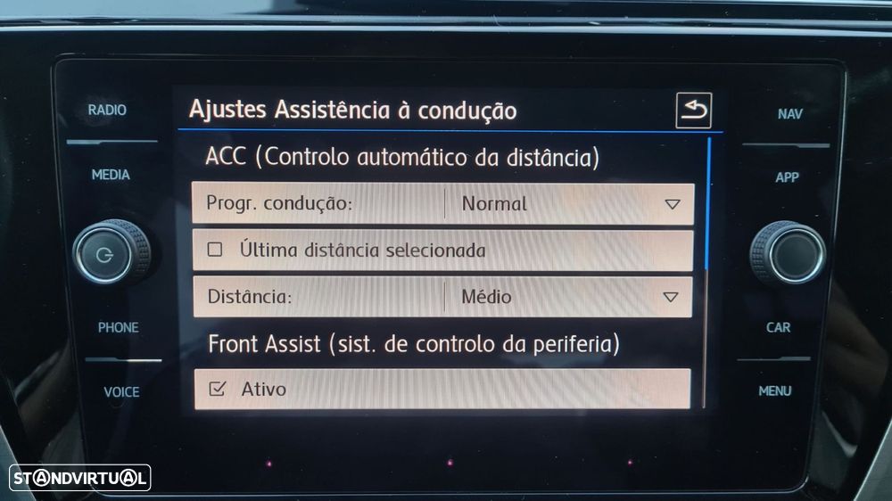 VW Touran 1.6 TDI Confortline DSG - 20