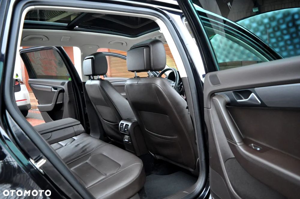 Volkswagen Passat 2.0 TDI Highline DSG - 9