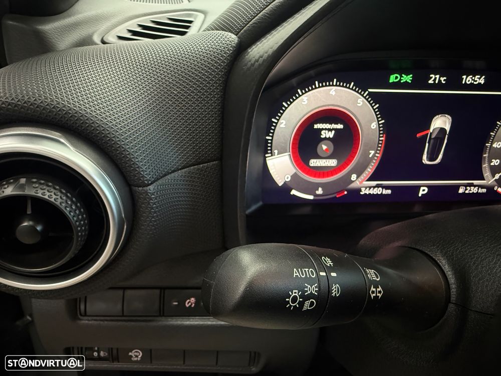 Nissan Juke 1.0 DIG-T N-Connecta NAV. DCT - 30