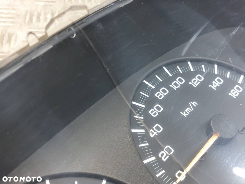 LICZNIK ZEGARY CHRYSLER VOYAGER III 2.4 16V P04685624AB - 3