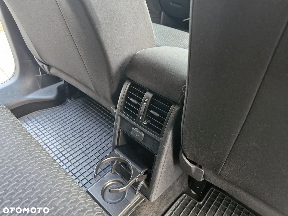 Volkswagen Caddy 2.0 TDI Trendline - 22