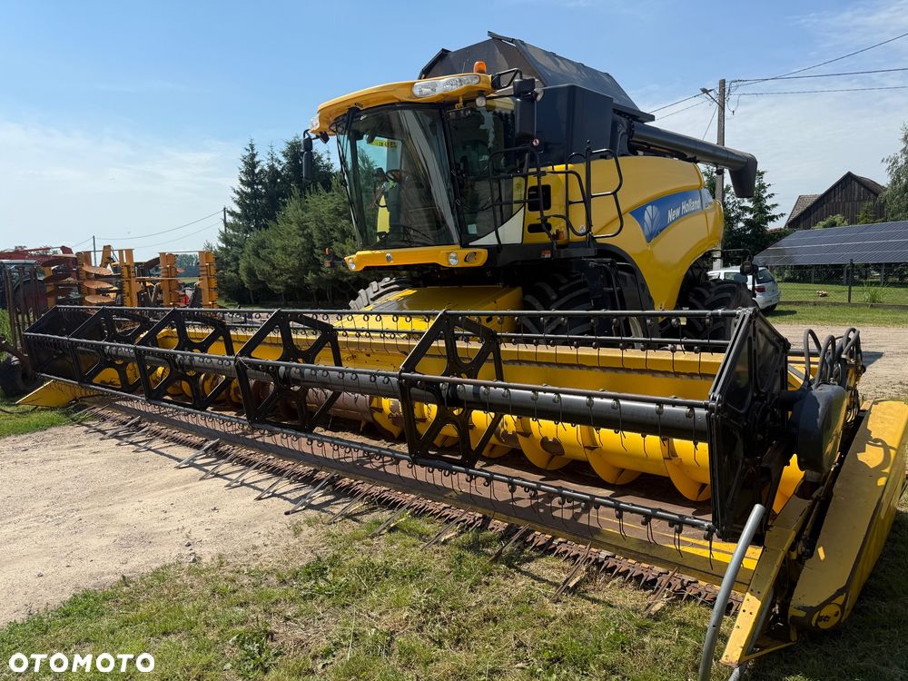 New Holland CR 9080 - 2