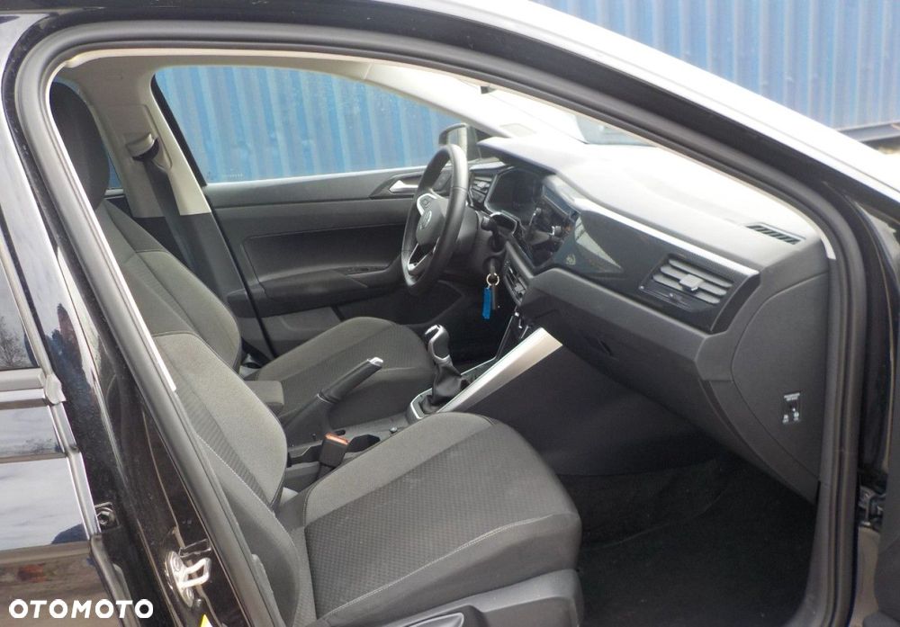 Volkswagen Polo - 16