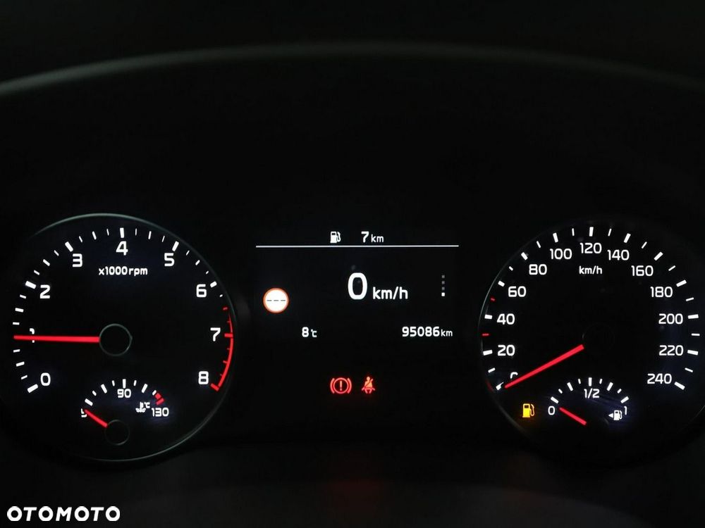 Kia Sportage 1.6 GDI 2WD DREAM-TEAM EDITION - 23