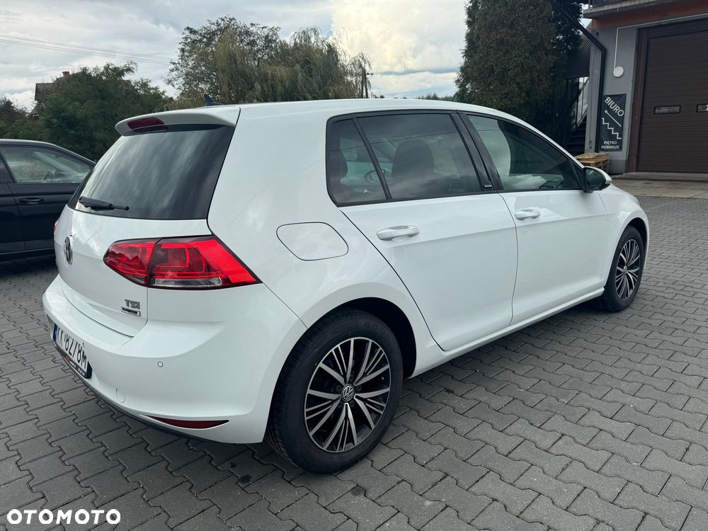 Volkswagen Golf 1.2 TSI BMT Start - 5
