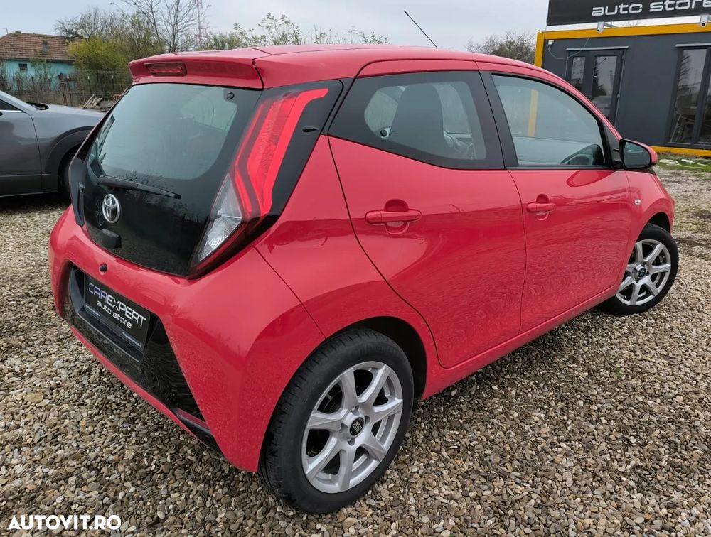 Toyota Aygo 1.0 VVY-I 5 usi X-connect - 7