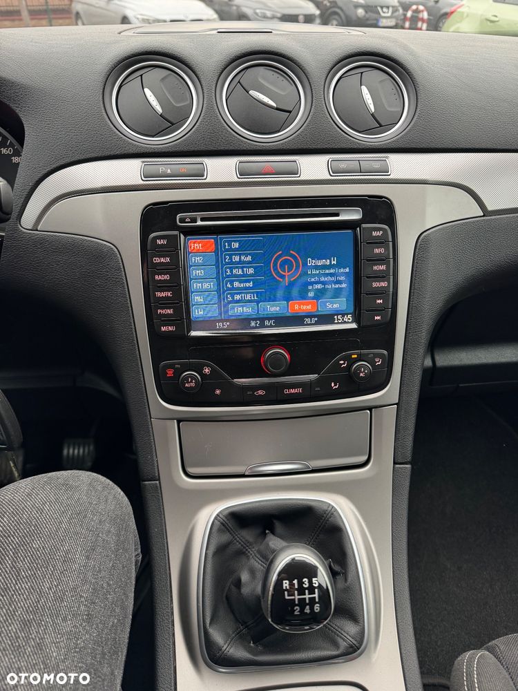Ford S-Max - 6