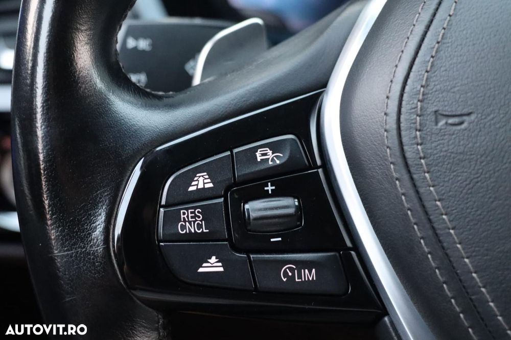 BMW Seria 5 540i xDrive Aut. Luxury Line - 21