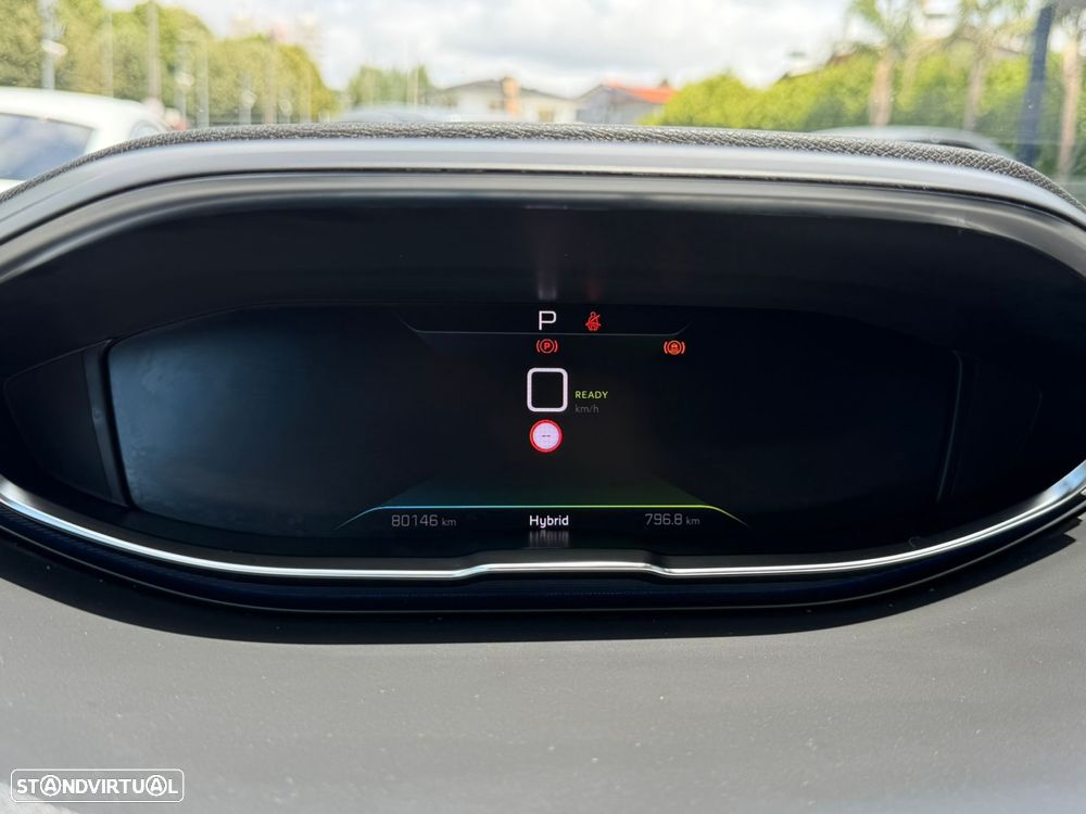Peugeot 3008 1.6 Hybrid Allure e-EAT8 - 28