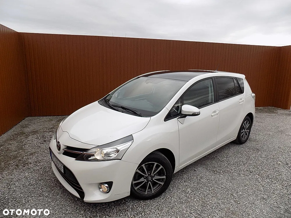 Toyota Verso 1.6 D-4D 5-Sitzer Start/Stop Executive - 2