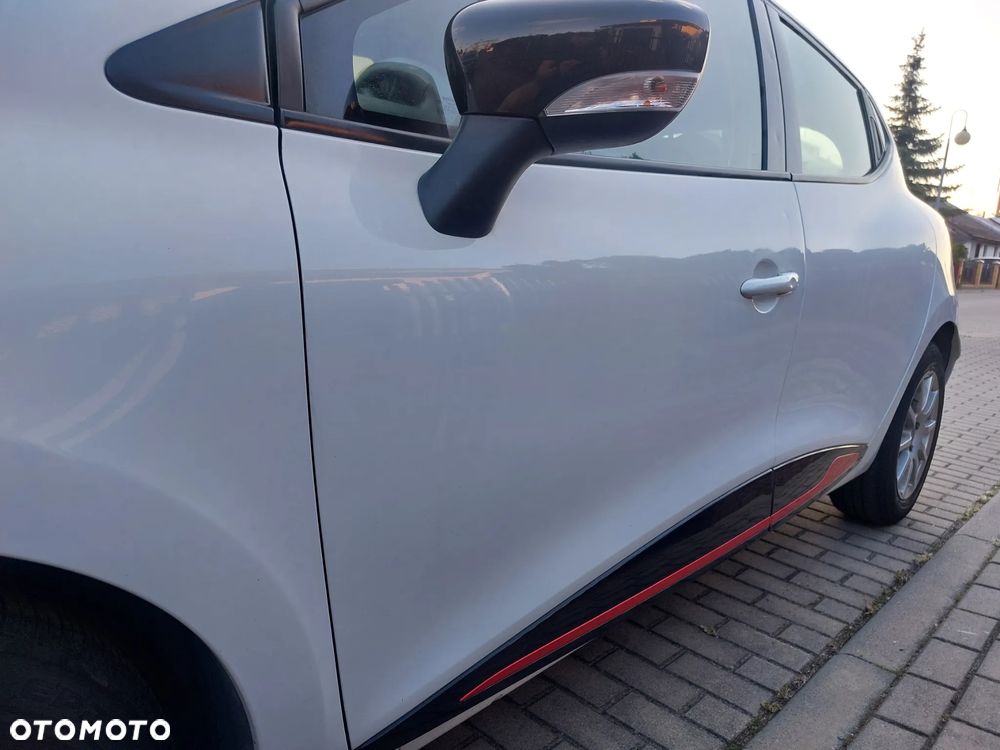 Renault Clio - 7