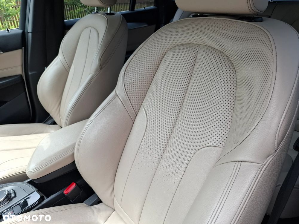 BMW X1 sDrive18d Sport Line - 10