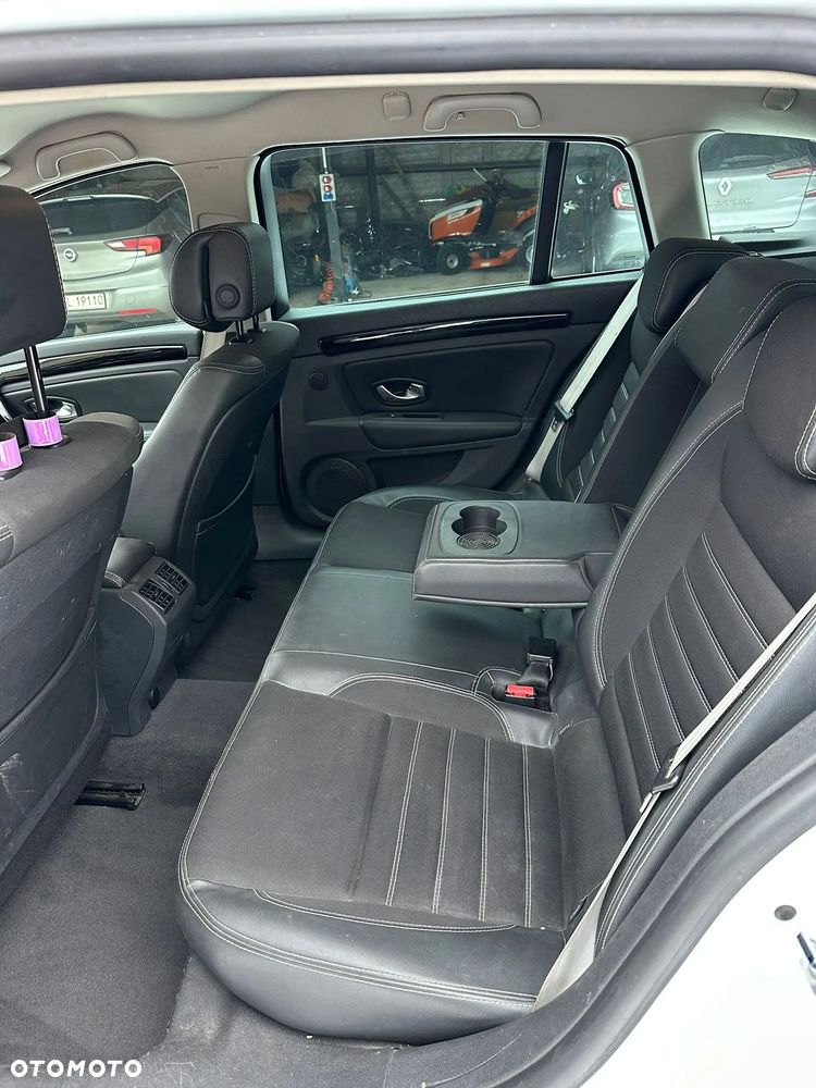 Renault Laguna 2.0 dCi Bose Edition - 12