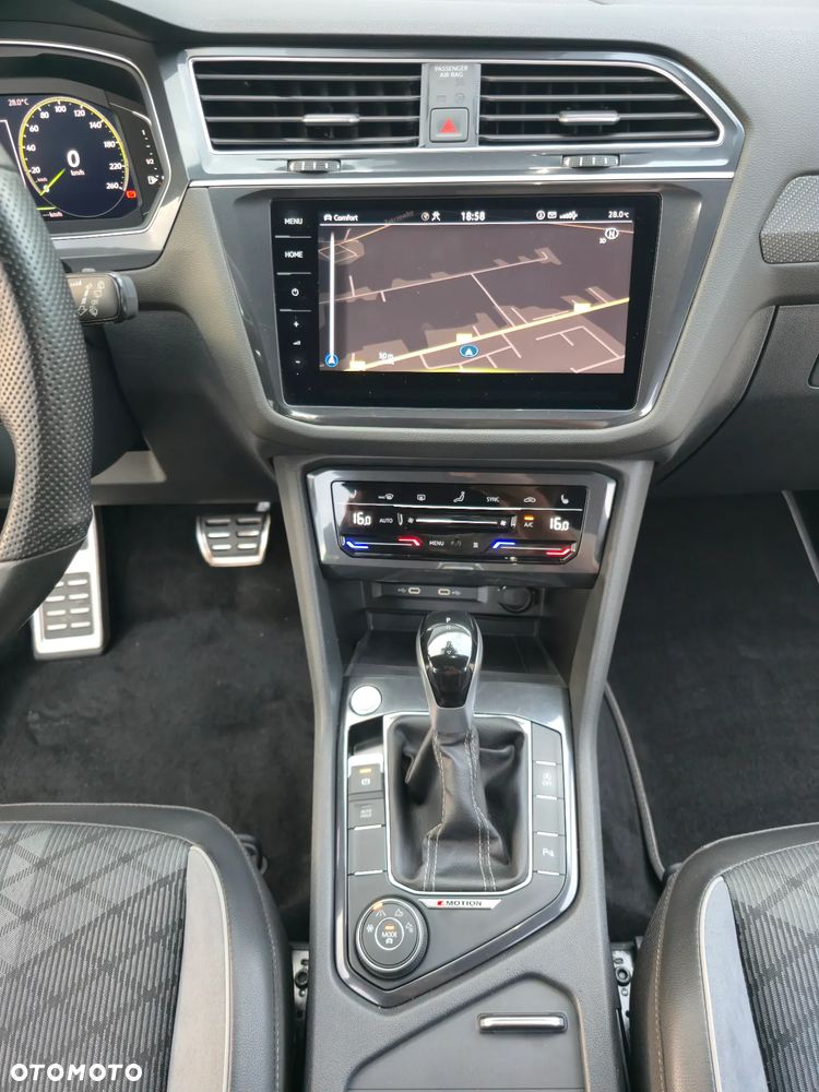 Volkswagen Tiguan Allspace 2.0 TDI SCR 4Motion DSG R-Line - 29