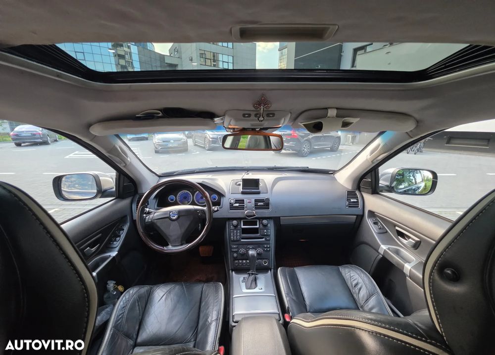 Volvo XC 90 2.4 D Aut. 7 locuri - 9