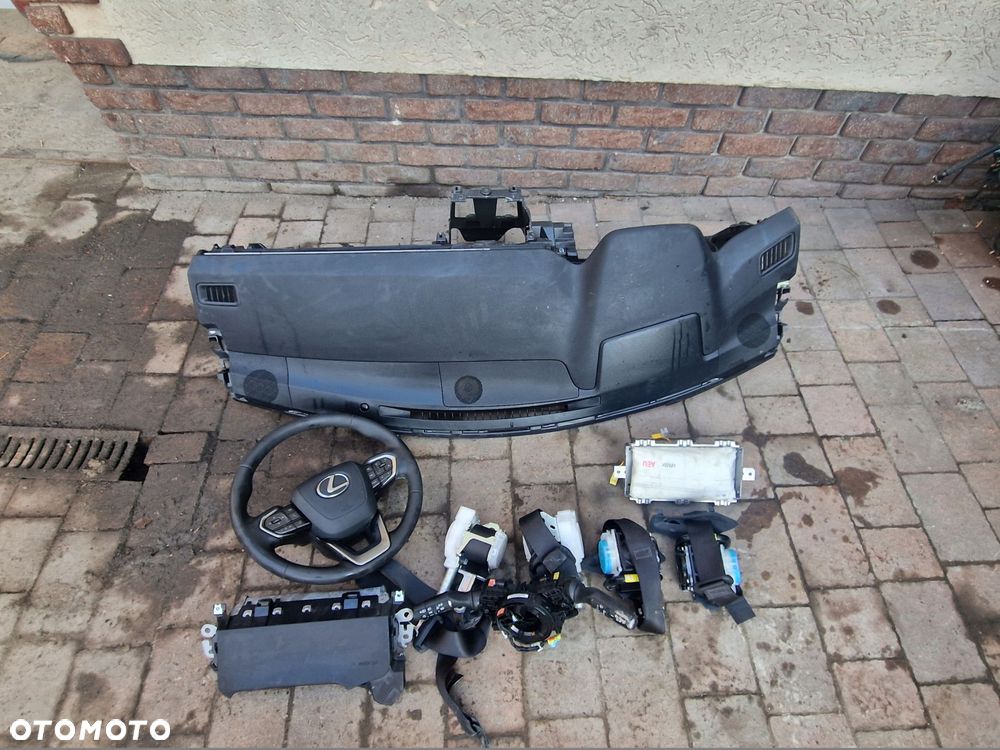 konsola airbag pasy komplet lexus lbx demontaż - 2