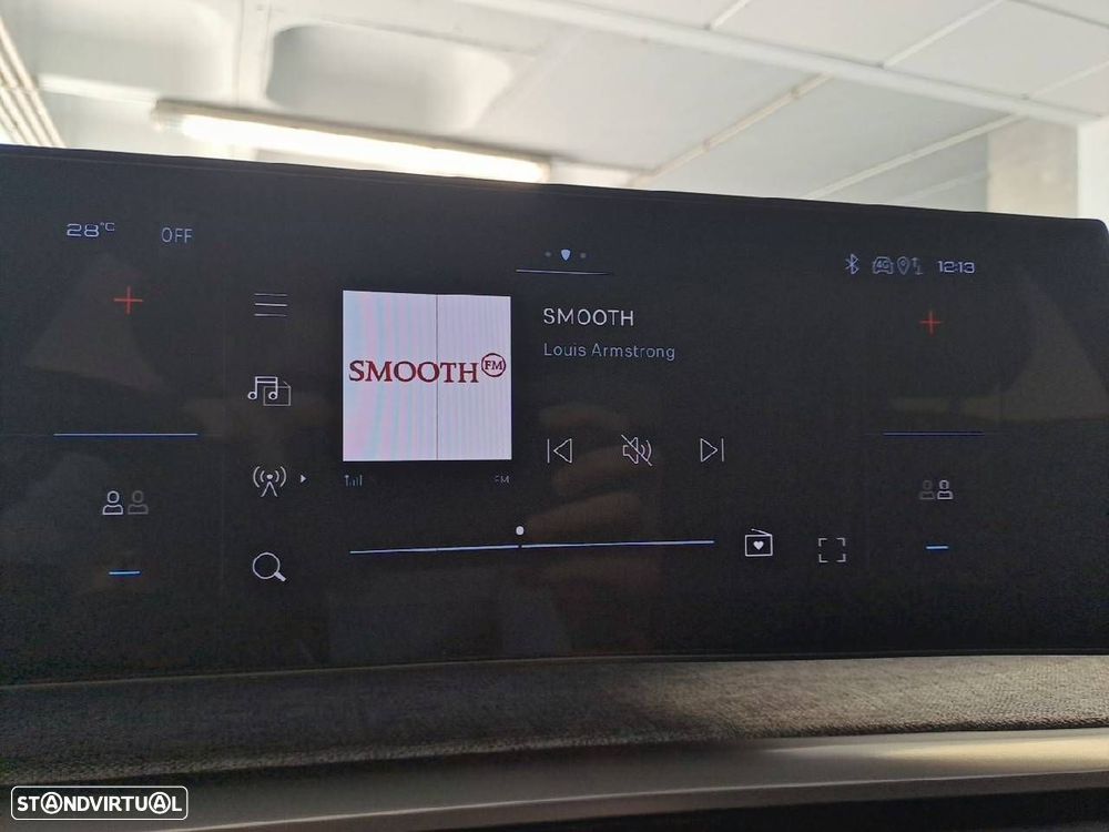 Peugeot 5008 1.2 Hybrid Allure e-DCS6 - 18