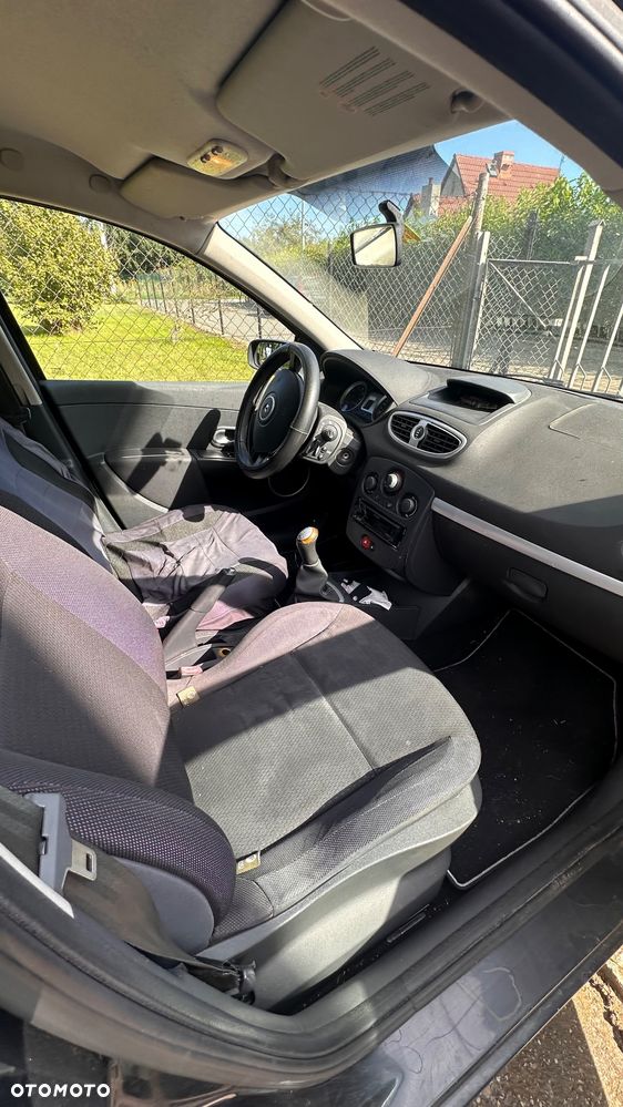 Renault Clio 1.2 16V Extreme - 3