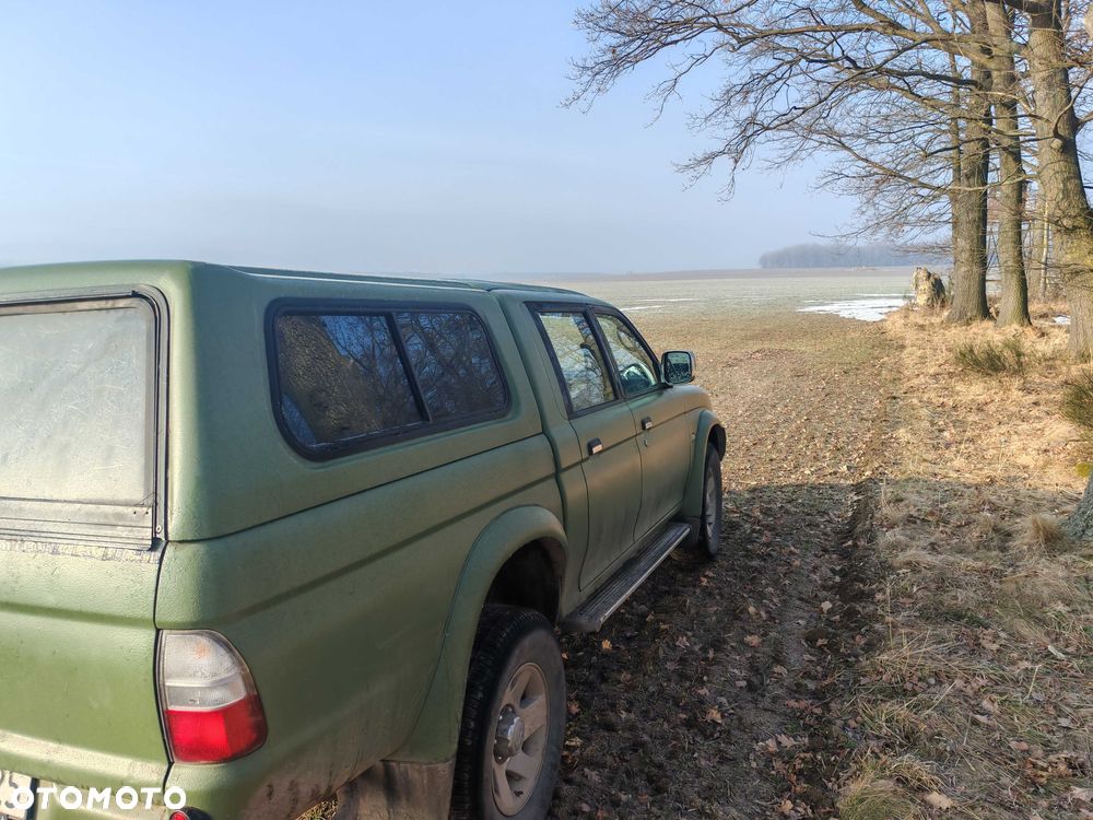 Mitsubishi L200 - 4
