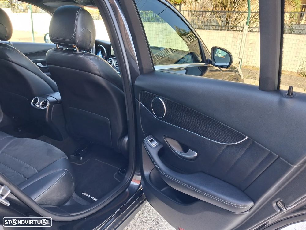 Mercedes-Benz GLC 300 e 4Matic - 37