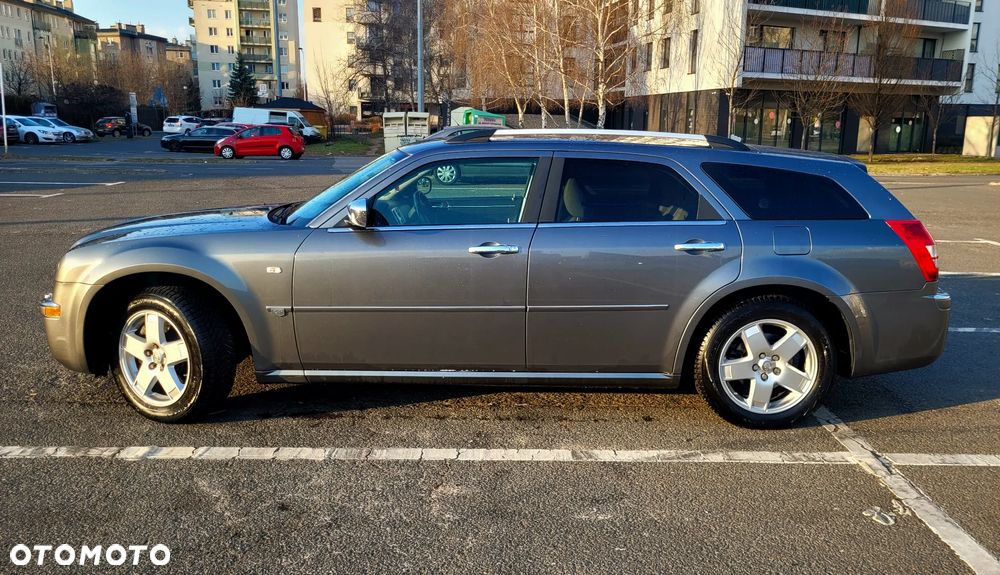 Chrysler 300C 3.5 V6 AWD - 2