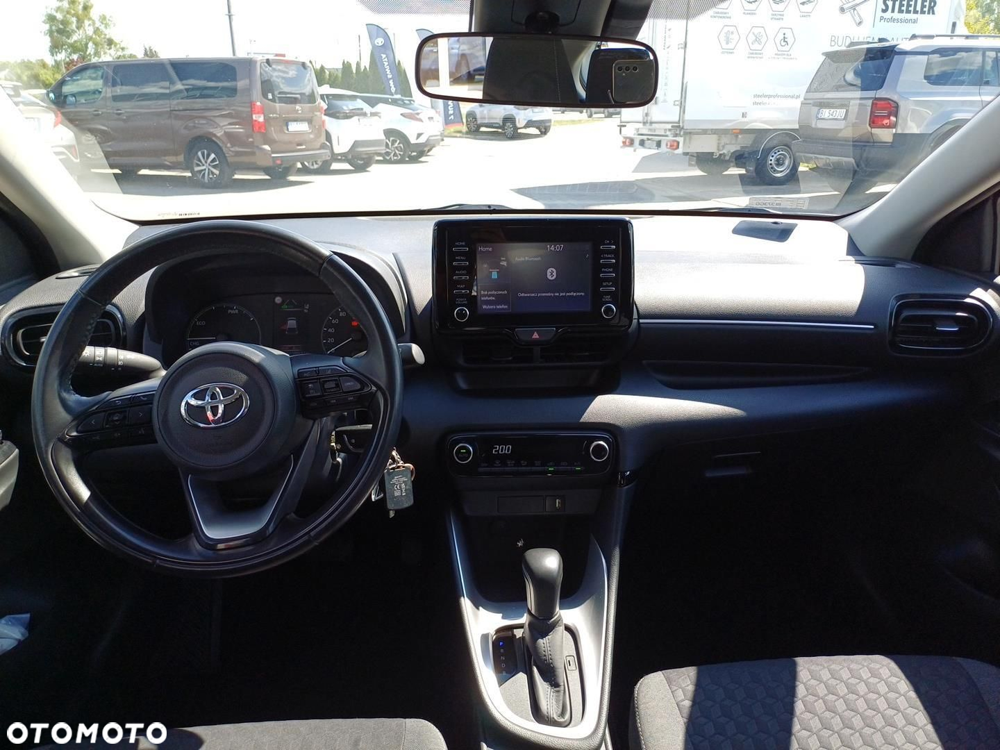 Toyota Yaris - 11