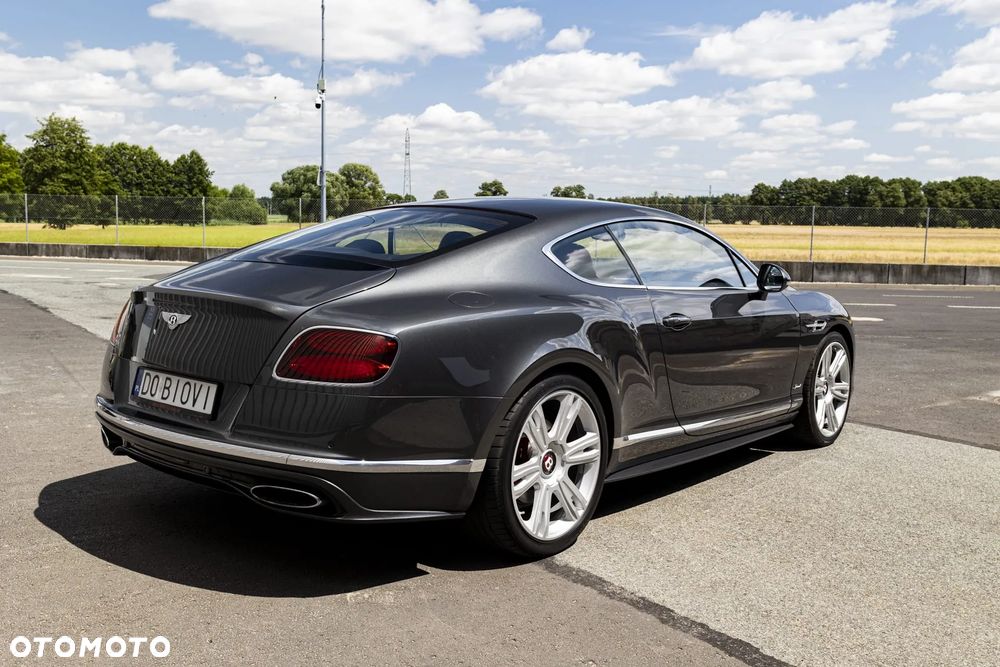 Bentley Continental GT - 7