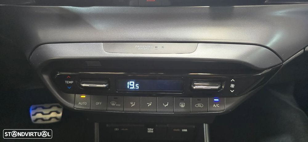 Hyundai Bayon 1.0 T-GDI Premium (TT) DCT - 16