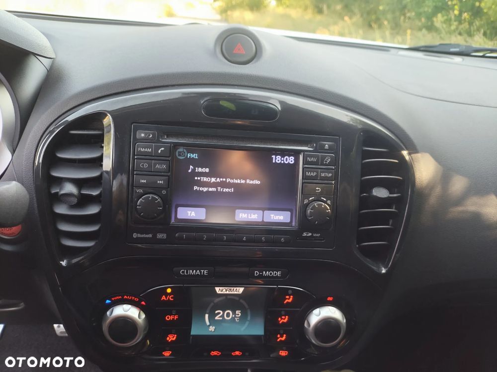 Nissan Juke 1.6 DIG-T Tekna - 11