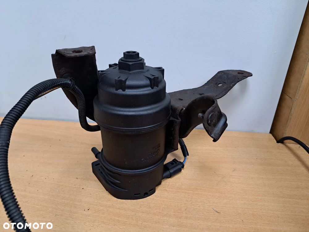 Obudowa filtra paliwa Volvo V70II S80II XC60  31302582 / 9C9N-9155-CA